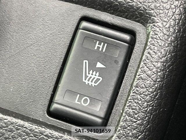 Nissan X-TRAIL 2014-01 8211152-6