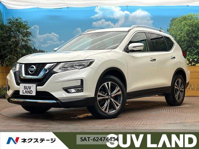 Nissan X-TRAIL 2019-03 8211142-0