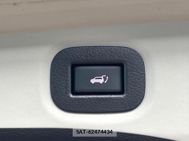 Nissan X-TRAIL 2019-03 8211142-6