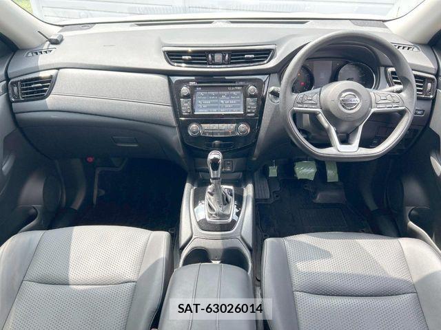 Nissan X-TRAIL 2021-09 8211144-1