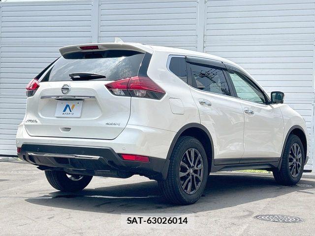Nissan X-TRAIL 2021-09 8211144-19
