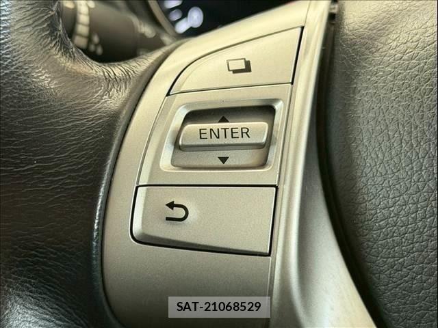 Nissan X-TRAIL 2015-11 8211150-13