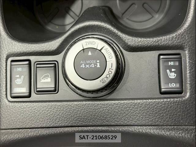 Nissan X-TRAIL 2015-11 8211150-18