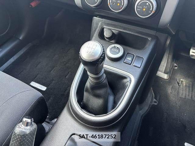 Nissan X-TRAIL 2009-09 8211154-18