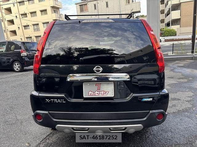 Nissan X-TRAIL 2009-09 8211154-20
