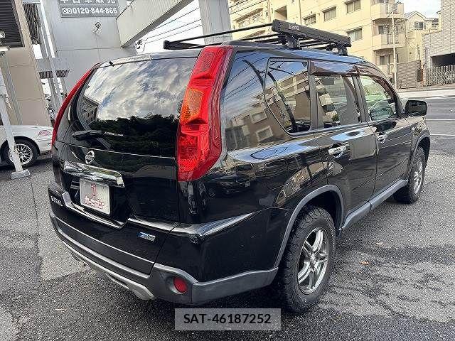Nissan X-TRAIL 2009-09 8211154-24
