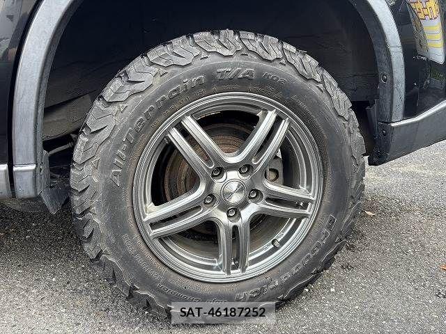 Nissan X-TRAIL 2009-09 8211154-28