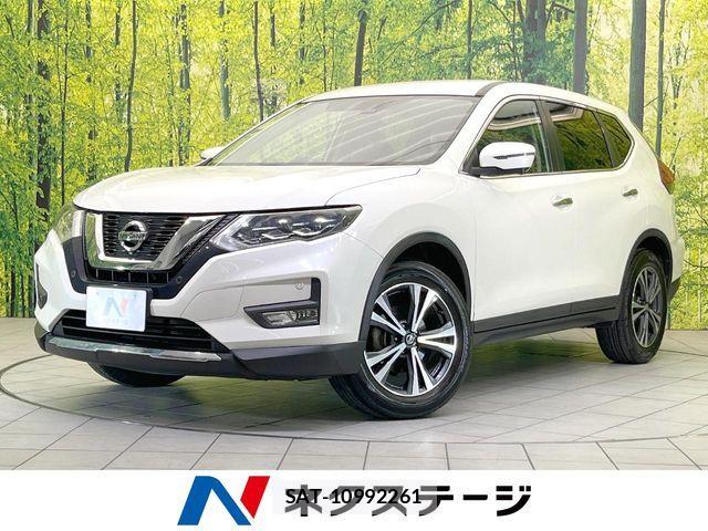 Nissan X-TRAIL 2019-08 8211146-0