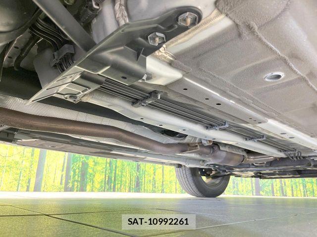 Nissan X-TRAIL 2019-08 8211146-19