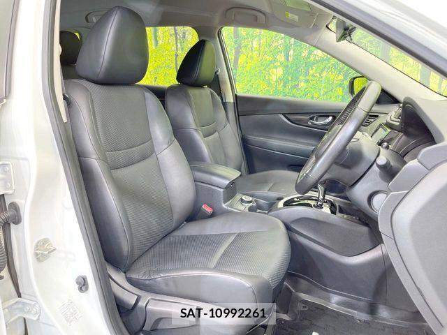 Nissan X-TRAIL 2019-08 8211146-7