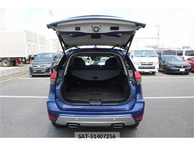 Nissan X-TRAIL 2021-06 8211141-26