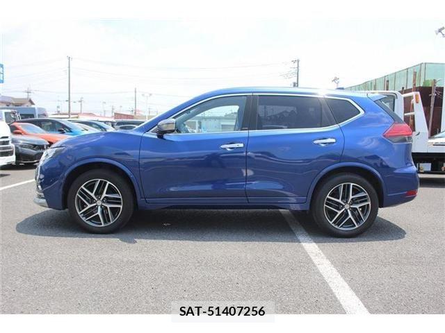 Nissan X-TRAIL 2021-06 8211141-7