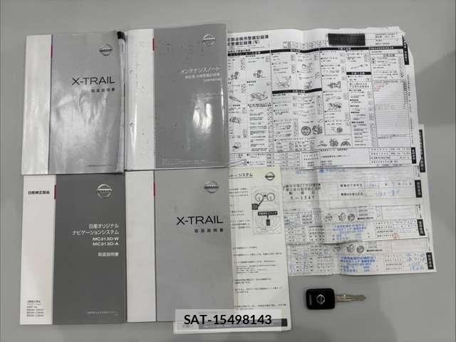 Nissan X-TRAIL 2013-08 8211148-18