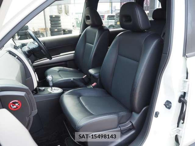 Nissan X-TRAIL 2013-08 8211148-8