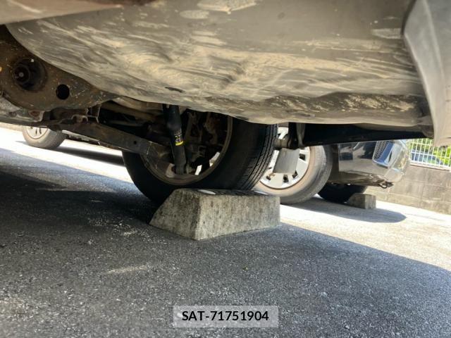 Nissan X-TRAIL 2011-08 8211156-12