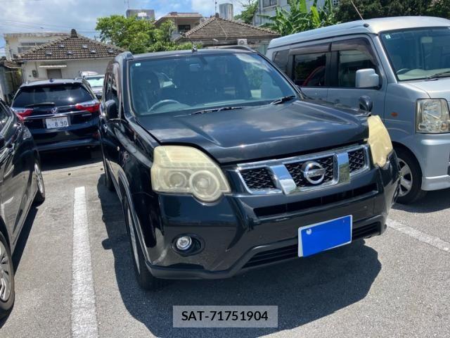 Nissan X-TRAIL 2011-08 8211156-2