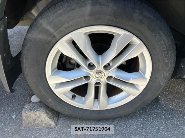 Nissan X-TRAIL 2011-08 8211156-7