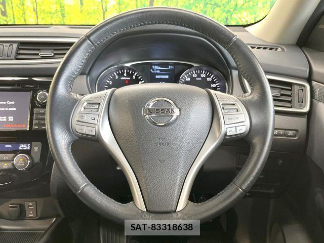 Nissan X-TRAIL 2014-09 8211151-10
