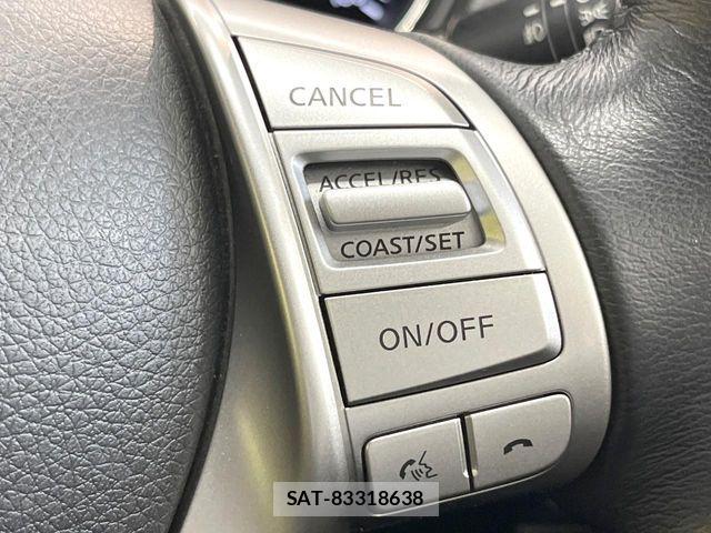 Nissan X-TRAIL 2014-09 8211151-4