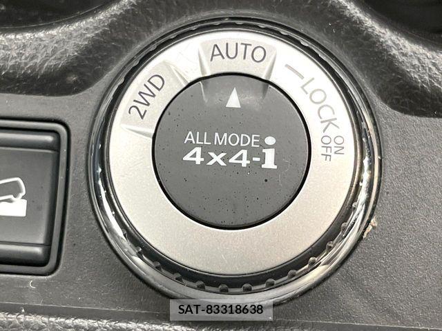 Nissan X-TRAIL 2014-09 8211151-6
