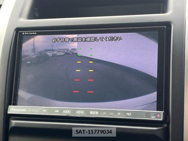 Nissan X-TRAIL 2013-07 8211153-3