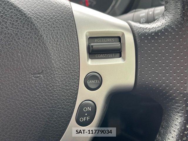 Nissan X-TRAIL 2013-07 8211153-5