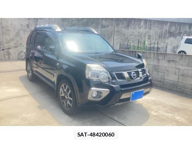Nissan X-TRAIL 2013-09 8211155-0