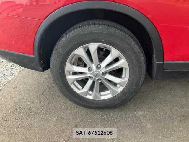 Nissan X-TRAIL 2015-02 8232533-9