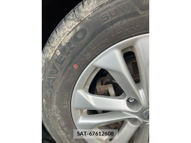 Nissan X-TRAIL 2015-02 8232533-12