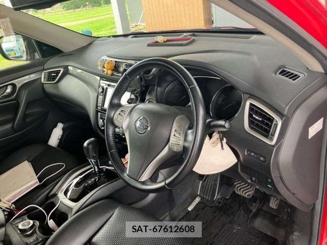Nissan X-TRAIL 2015-02 8232533-18