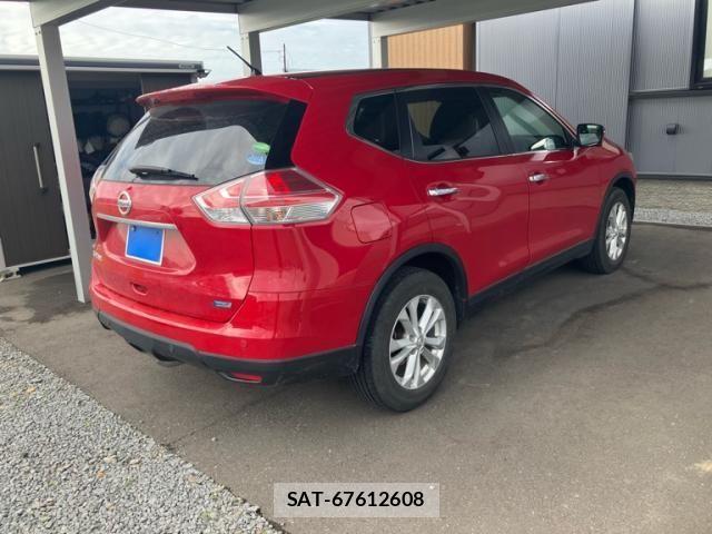 Nissan X-TRAIL 2015-02 8232533-4