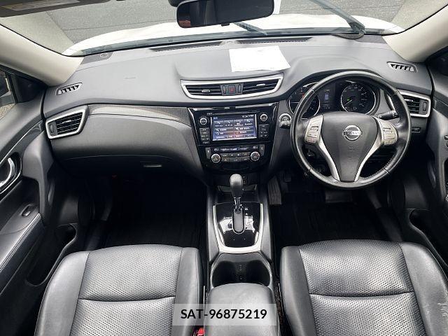 Nissan X-TRAIL 2016-05 8232529-1