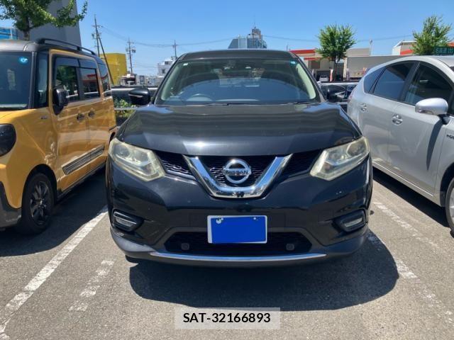 Nissan X-TRAIL 2015-02 8232535-1