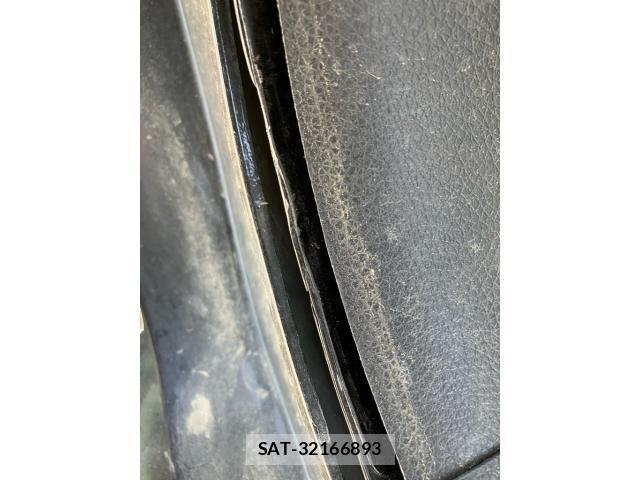 Nissan X-TRAIL 2015-02 8232535-24
