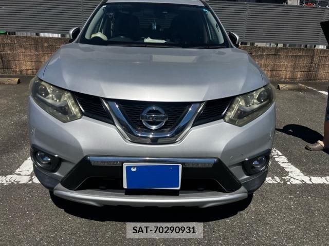 Nissan X-TRAIL 2015-04 8232531-0