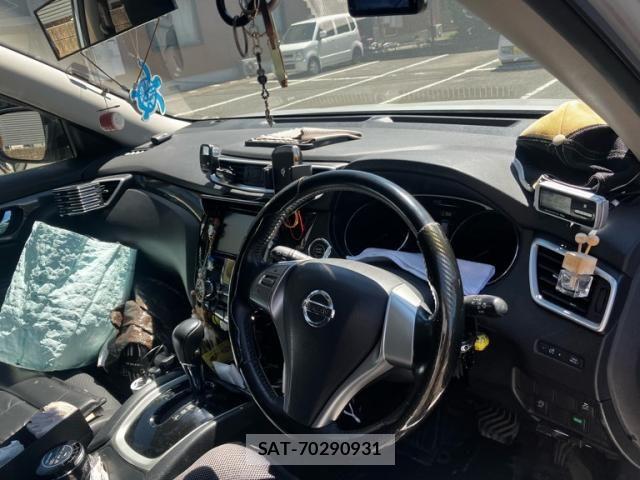 Nissan X-TRAIL 2015-04 8232531-10