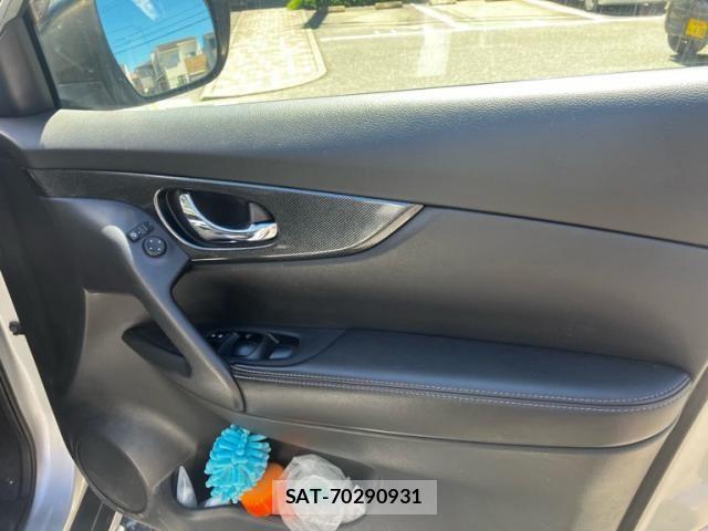 Nissan X-TRAIL 2015-04 8232531-13