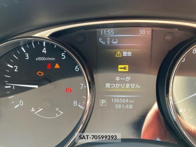 Nissan X-TRAIL 2014-03 8232534-9