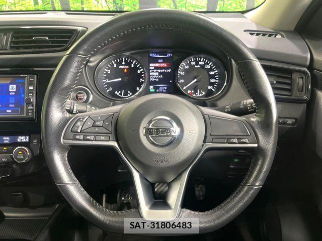 Nissan X-TRAIL 2018-03 8232528-11