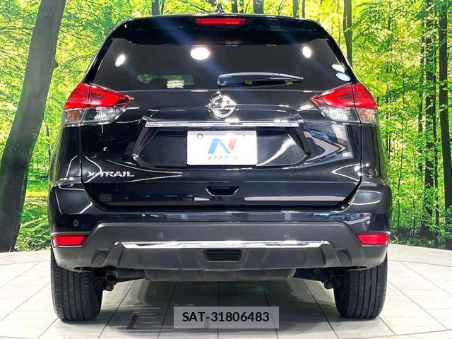 Nissan X-TRAIL 2018-03 8232528-15