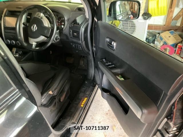 Nissan X-TRAIL 2010-01 8232538-8
