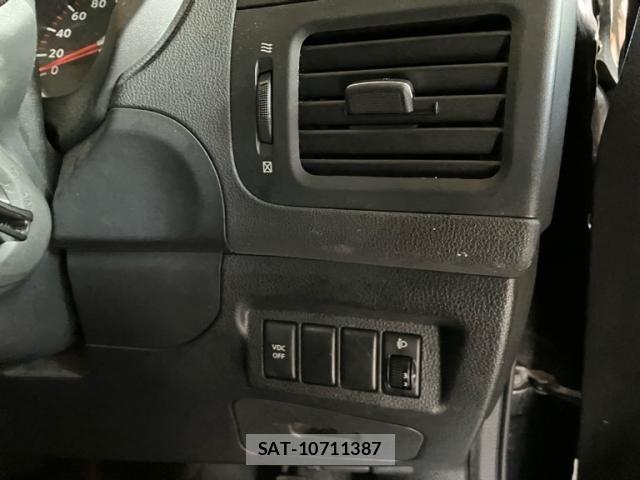 Nissan X-TRAIL 2010-01 8232538-14