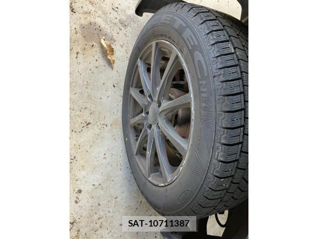 Nissan X-TRAIL 2010-01 8232538-5
