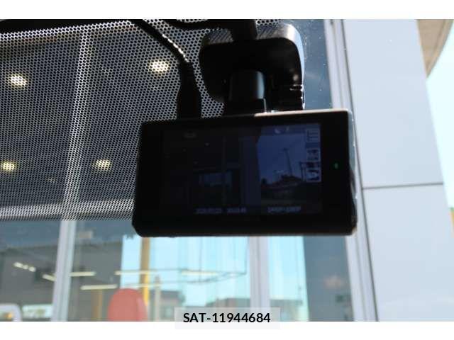 Nissan X-TRAIL 2022-08 8232526-5