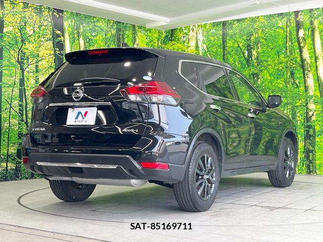 Nissan X-TRAIL 2022-07 8232518-16