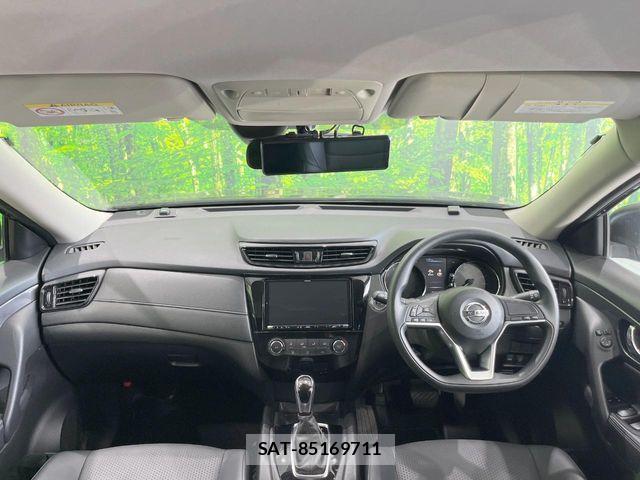 Nissan X-TRAIL 2022-07 8232518-1