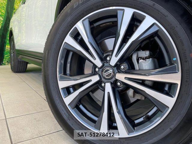 Nissan X-TRAIL 2019-09 8232525-12