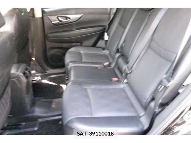 Nissan X-TRAIL 2016-09 8232532-17
