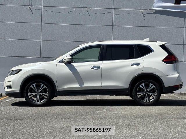 Nissan X-TRAIL 2017-12 8247252-17