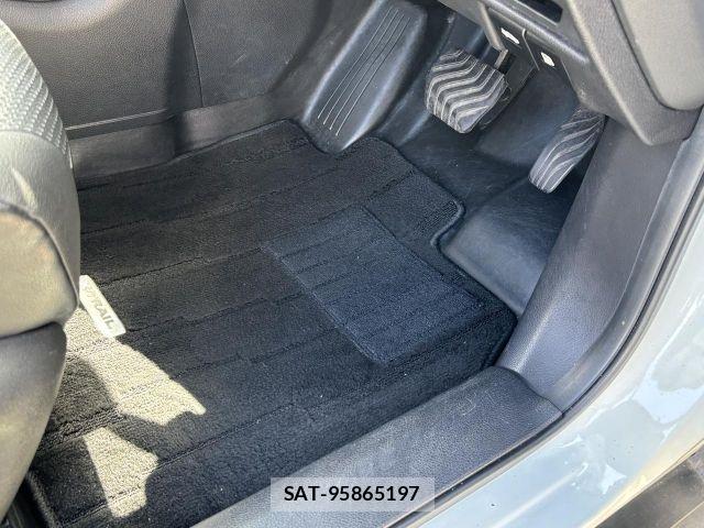 Nissan X-TRAIL 2017-12 8247252-6
